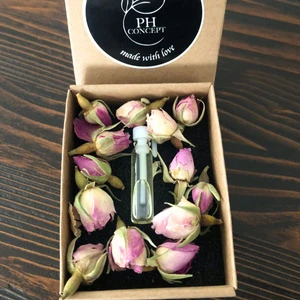 PH Concept %100 Saf Gül Yağı (1ml)