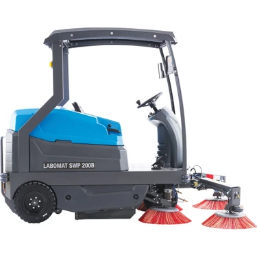 Labomat Swp 200B Binicili Akülü Zemin süpürücü