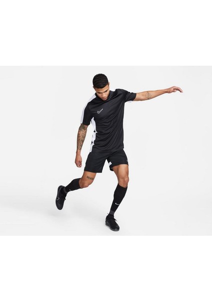 DR1336-010 Dri-Fit Academy Erkek T-Shirt fırsatları