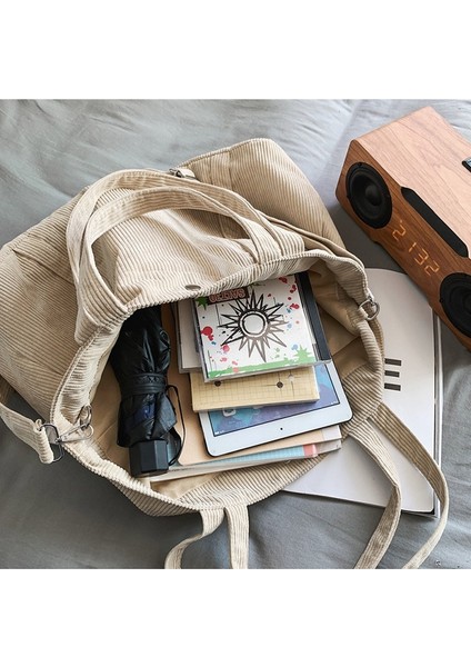 Büyük Kapasiteli Günlük Kullanıma Uygun Omuz Çapraz Askılı El Çantası (Yurt Dışından) modelleri