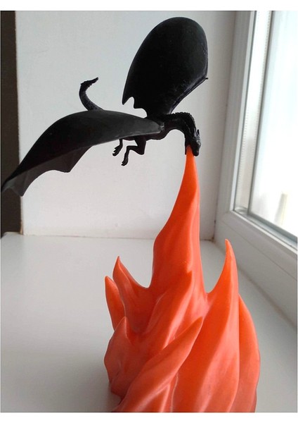 Game Of Thrones Drogon Ateş Püsküyor Dekoratif Biblo 20 cm
