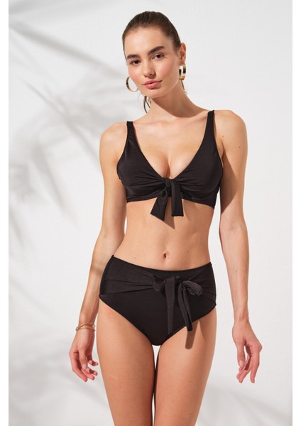 Lolita Bağlamalı Balenli Yüksek Bel Bikini Takım 231232