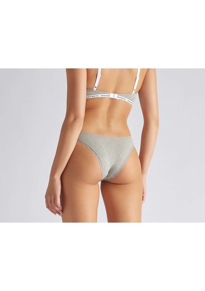Kenarları Dantelli Slip Külot