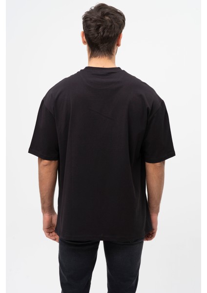 Siyah Bisiklet Yaka Baskılı Kısa Kol Erkek Penye T-shirt fırsatları