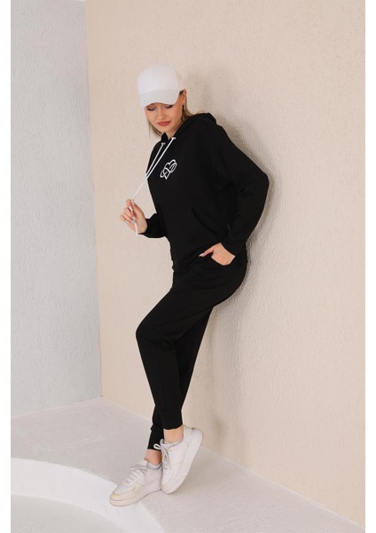 Kalp Desenli Günlük Sweat Jogger Kadın Spor Kombin Siyah indirimleri