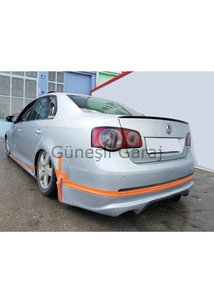 Volkswagen Jetta Mk5 Body Kit Seti Plastik modelleri