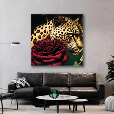 SML Tablo Kırmızı Gül Ve Asil Kaplan Ilüstrasyonu Kanvas Tablo