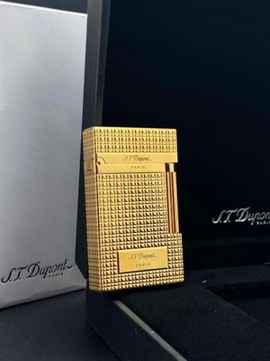 St. Dupont  Lighter St Ligne
