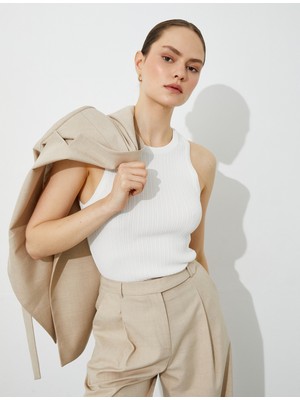 Koton  Bisiklet Yaka Kolsuz Ribanalı Atlet