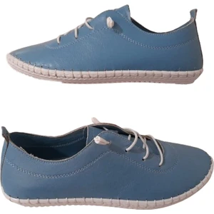 Açık Mavi Kadın Hakiki Deri Bağcığı Lastikli Şık Ayakkabı