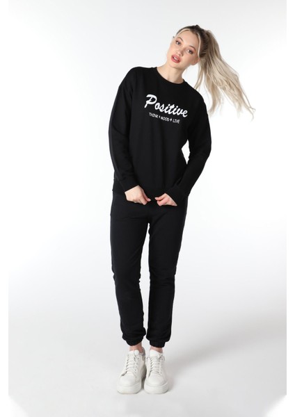 Kadın Bisiklet Yaka Regular Fit Baskılı Sweatshirt Siyah fiyatları