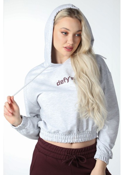 Kadın Baskılı Kapüşonlu Crop Sweat Gri fiyatları
