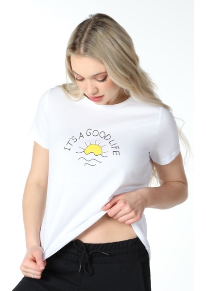 Kadın Bisiklet Yaka Kısa Kollu Regular Fit Baskılı Tişört Beyaz modelleri