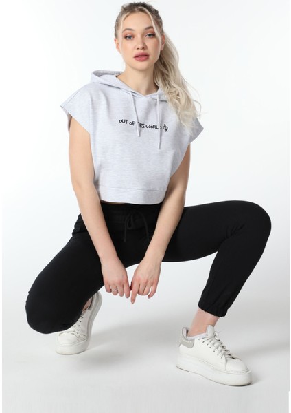 Kadın Baskılı Kapüşonlu Crop Sweat Kar Melanj