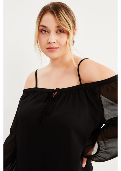 Astarlı Karmen Yaka Şifon Bluz modelleri