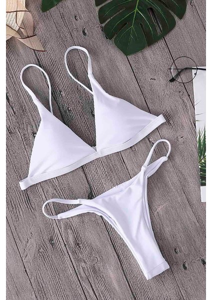 Üçgen Bikini Altı Beyaz