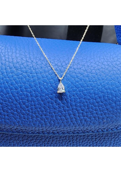 0.25 Karat Signity Swarovski Pırlanta Montürü Nano Has Taşlı Hediye 925 Ayar Gümüş Kolye