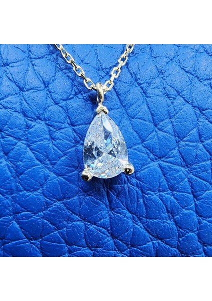 0.25 Karat Signity Swarovski Pırlanta Montürü Nano Has Taşlı Hediye 925 Ayar Gümüş Kolye