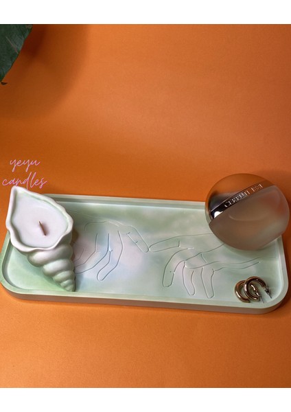 Michelangelo Hands And Shell Candle Green fırsatları