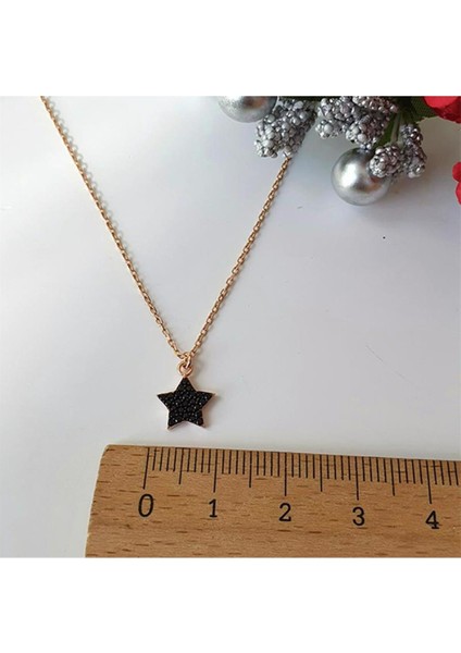 Taşlı Gümüş Yıldız Kolye fırsatları