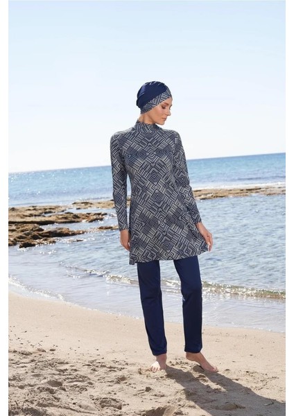 23903 Lacivert Dijital Desenli Tam Boy Lycralı Tesettür Mayo fırsatları