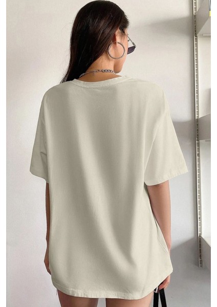 The 1997 Travel Baskılı T-Shirt fırsatları