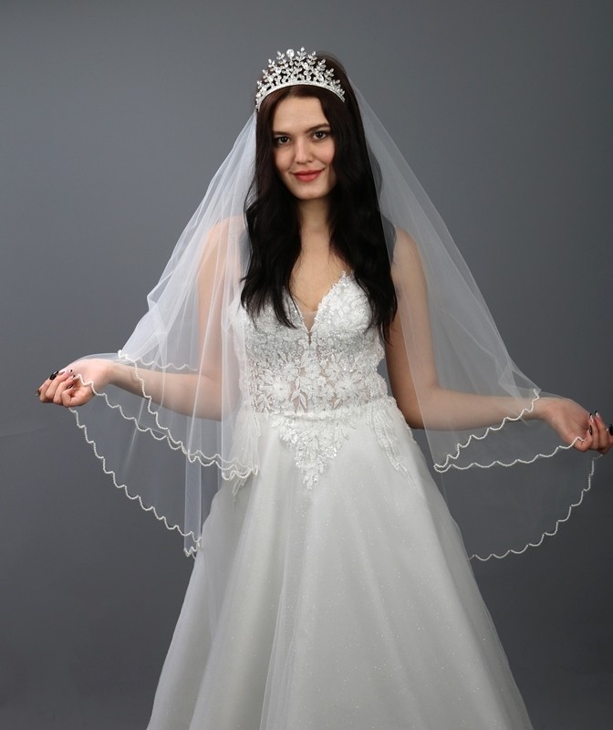 Paris in Paris Inci Işlemeli Iki Katlı Gelinlik Duvağı-Nikah Duvağı 1 Metre Uzunlukta Taraklı Kırıkbeyaz