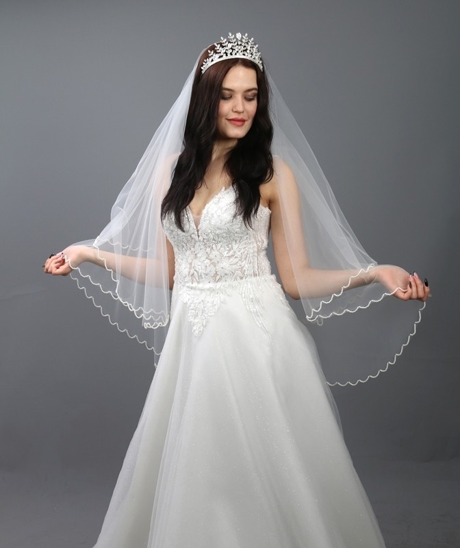 Paris in Paris Inci Işlemeli Iki Katlı Gelinlik Duvağı-Nikah Duvağı 1 Metre Uzunlukta Taraklı Kırıkbeyaz görsel 2