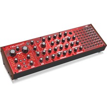 Behringer Neutron Yarı Modüler Synthesizer