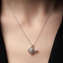 Belinda Kelebek Gümüş Kolye