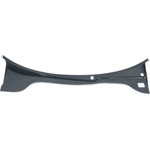 Volkswagen Jetta 2005 - 2010 Cam Önü Izgara Dış Kaputun Oradaki