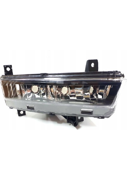 Skoda Octavia 2013 - 2017 Sağ Sis Farı Beyaz