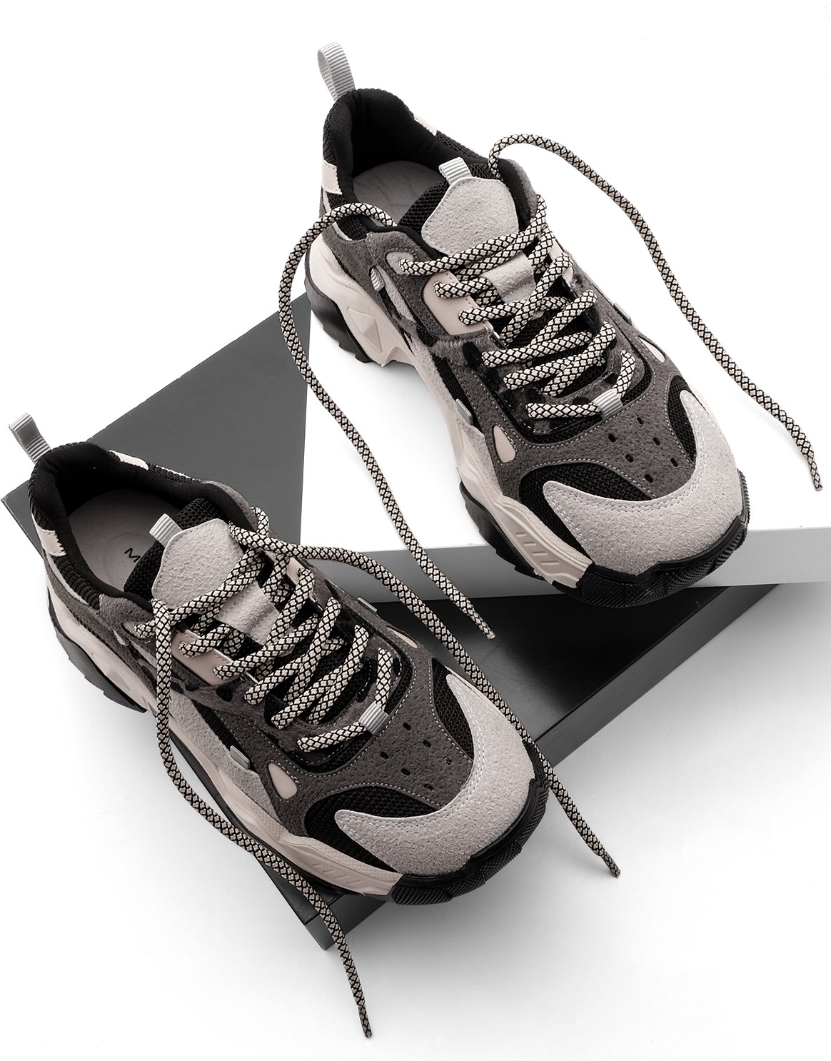 Marjin Kadın Yüksek Taban Sneaker Bağcıklı Spor Ayakkabı Edisa Siyah