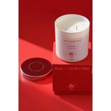 Soap and Candle Cuisine, Lüks El Yapımı Hediyelik Dekoratif Zambak Kokulu Doğal Soya Mumu, Kapaklı Ekru Cam Bardak Mum, Çiçeksi Kokulu Mum, Vegan | 300 gr