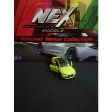 Welly BMW M4 1/36 Ölçekli Araba Gerçekçi Detaylar ve Metal Gövde ile Sınırlı Üretim
