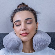 Simple The Pillow Visco Seyahat Yastığı Araba Uçak Otobüs Taşıt Içi Yolculuk Yastığı Ortopedik Yastık Gri 31*27*10