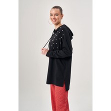 Mizalle Omuzu Incili Siyah Sweatshirt
