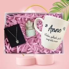 Regalo Anneye Doğum Günü Hediyesi Kadın İçin Kupa Bardak ve Kolye İçeren Hediye Seti