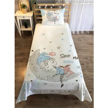 Evmila Ayda Uyuyan Çocuk ve Tavşan Desenli Çocuk Yatak Örtüsü