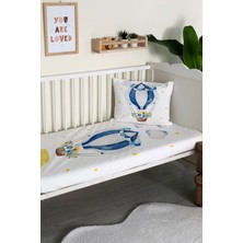 Evmila Uçan Balon Desenli Kadife Dekoratif Bebek Beşik Örtüsü