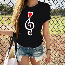 Herşey Nota Sol Anahtar Kalp T-Shirt
