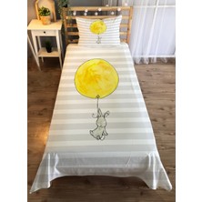 Evmila Aya Tutunan Tavşan Desenli Tek Kişilik Kadife Yatak Örtüsü -Beyaz