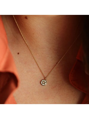 By Milo Jewellery Leo Star Altın Kolye