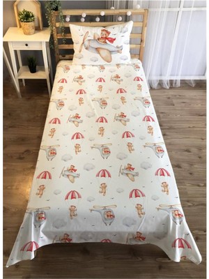Evmila Uçak Kullanan Ayıcık Desenli Çocuk Odası Yatak Örtüsü Takımı