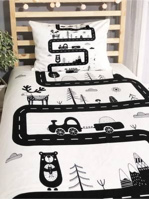 Evmila Dijital Baskı Maceracı Örtü Yastık Seti 1596