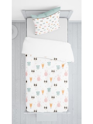 Evmila Gözlüklü Kediler Dekorafit Örtü 48