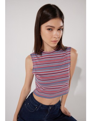 Slim Fit Dar Kesim Bisiklet Yaka Kolsuz Crop Renkli Esnek Tişört