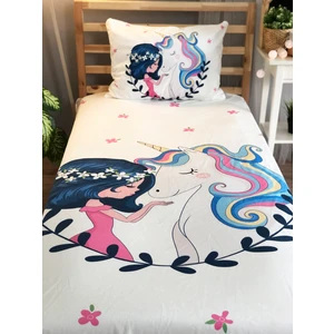 Evmila Prenses ve Unicorn Kadife Dekoratif Örtü 115