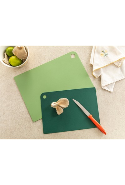 English Home Cut Me Plastik 2'li Kesme Tahtası 27-34 cm Yeşil