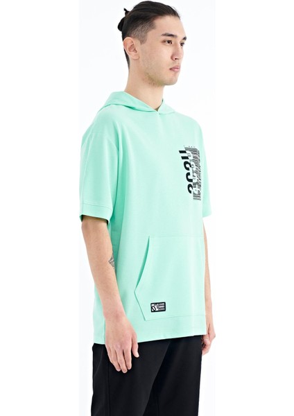 Su Yeşili Kapüşonlu Baskılı Kanguru Cepli Oversize Erkek T-shirt - 88196